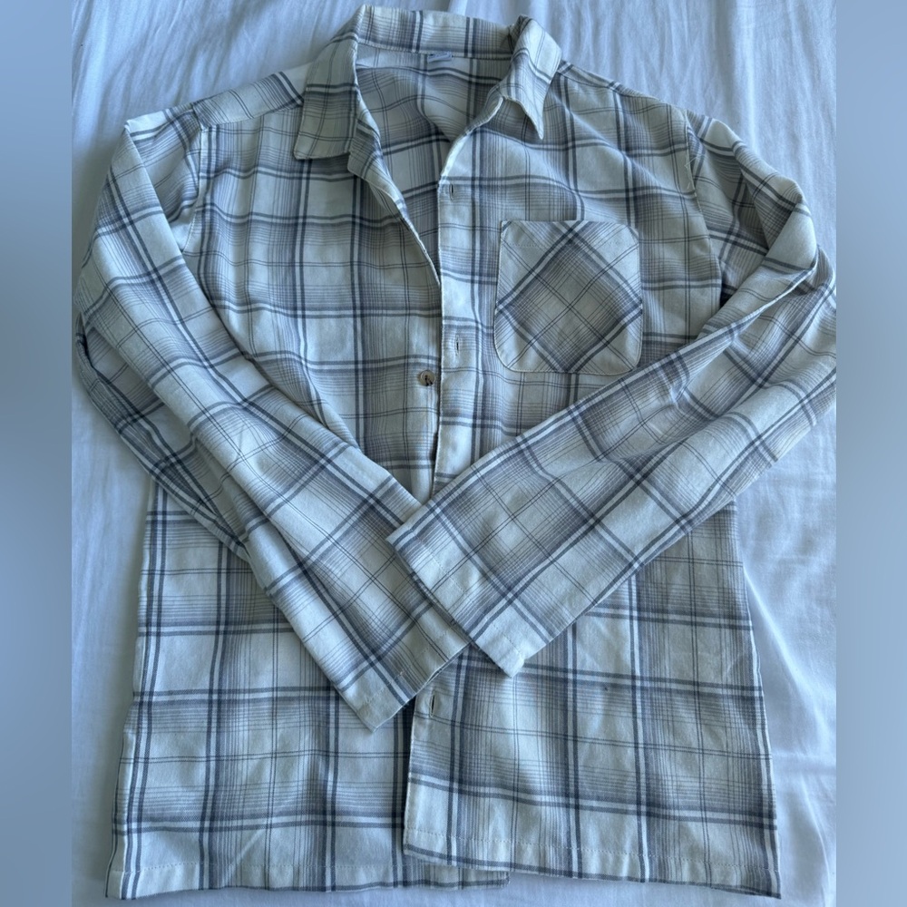 plaid long sleeve pajama top